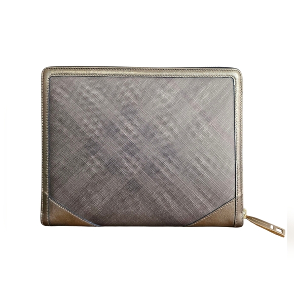 Burberry Meatllic Bronze Gold Check Iconic Tablet/Ipad Case Plaid - Picture 8 of 17